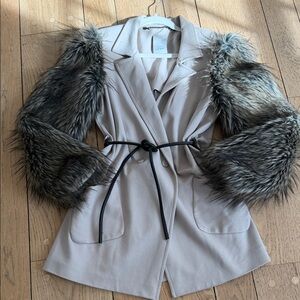 Robert Rodriguez Trench Coat with Faux Fur Sleeves - Gray and Black